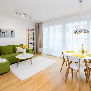 rafael-kaiser-aurea-apartment.vienna-besthotels.com/